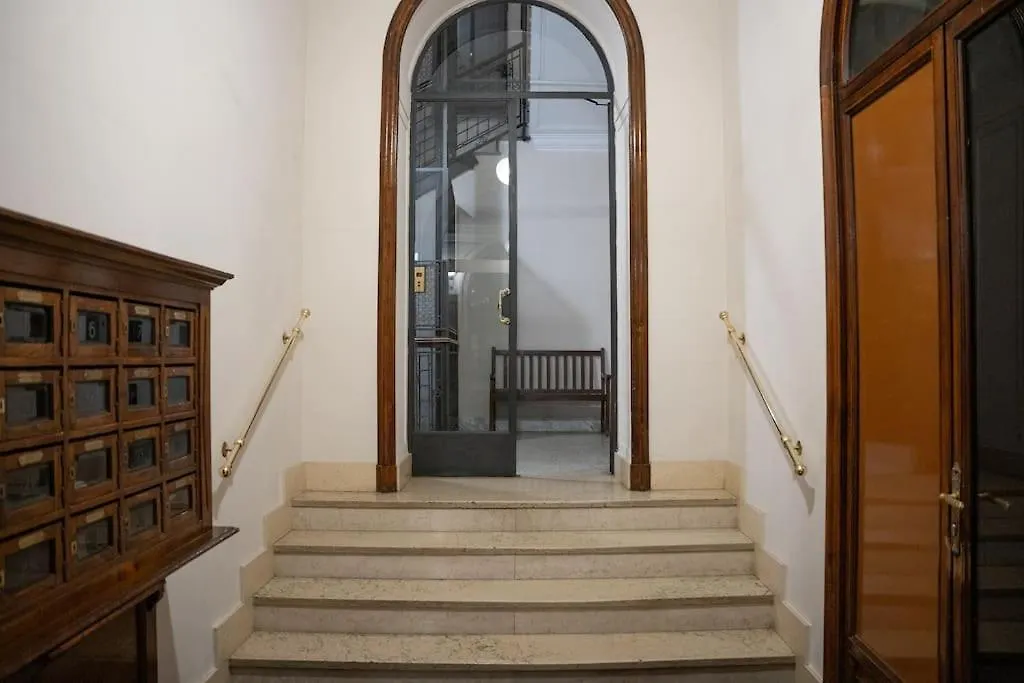 Apartment Appartamento Vacanze Mamma Mia! Milan